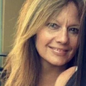 Meet your Posher, Debi